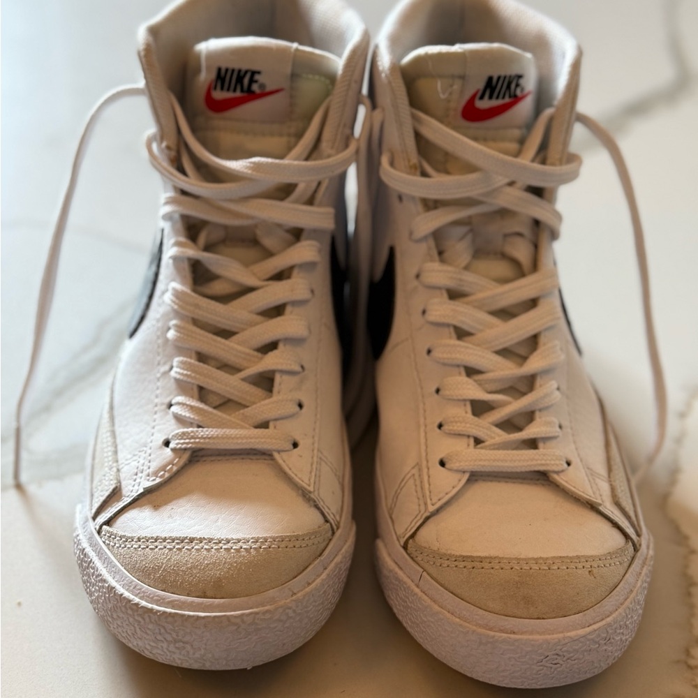 Nike Blazer Mid 77 - Picture 3 of 8